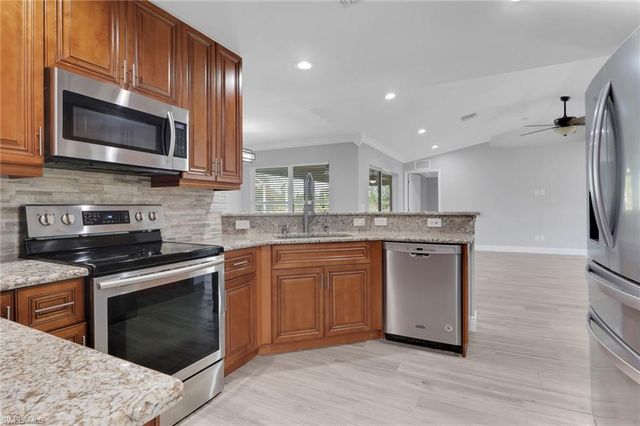 1105 Milwaukee BLVD, Lehigh Acres, FL 33974