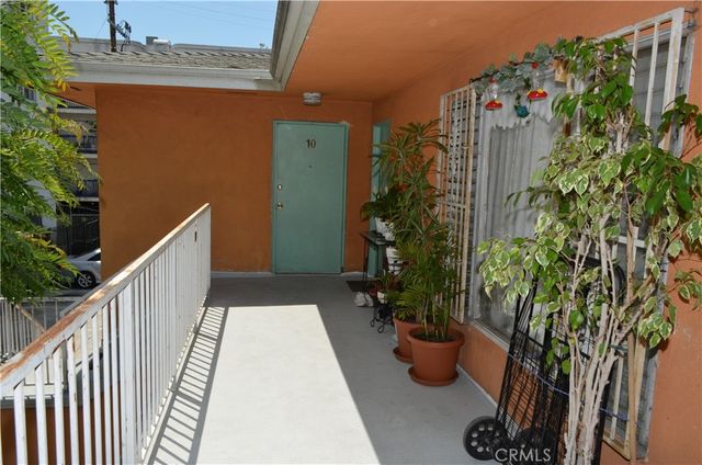 749 S Berendo, Los Angeles, CA 90005