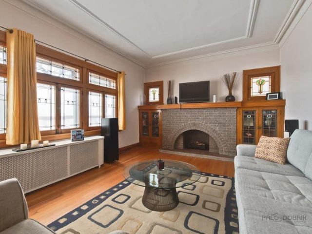 7205 JACKSON Boulevard, Forest Park, IL 60130