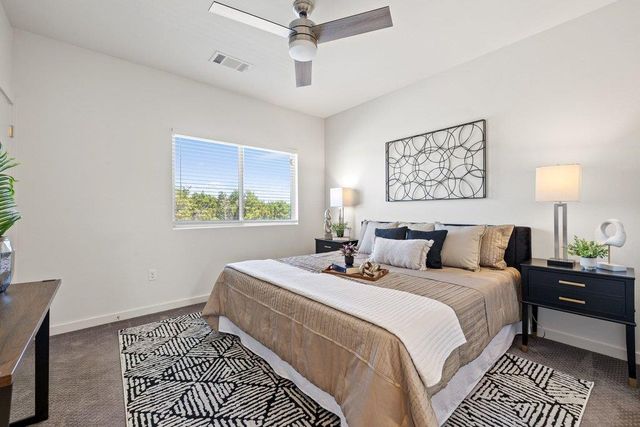 7805 Cooper LN 401, Austin, TX 78745