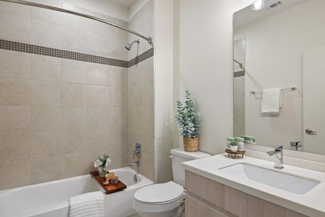 7805 Cooper LN 401, Austin, TX 78745