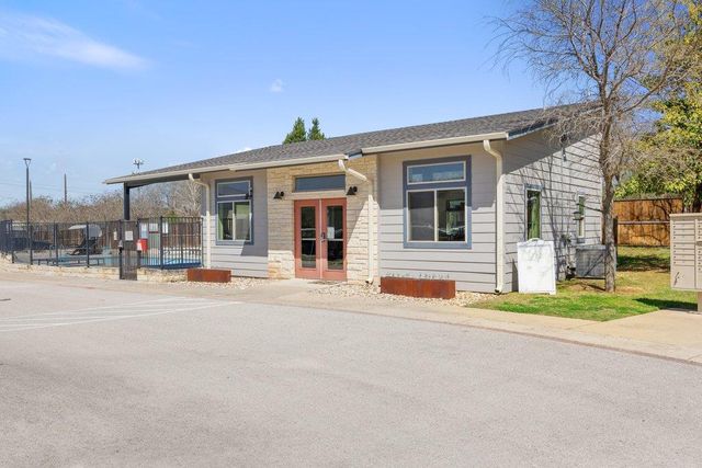 7805 Cooper LN 401, Austin, TX 78745