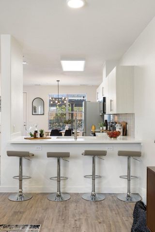 7805 Cooper LN 401, Austin, TX 78745