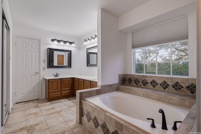 1626 FIRWICK DR, San Antonio, TX 78253