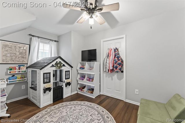 16268 Kirkshire Avenue, Beverly Hills, MI 48025