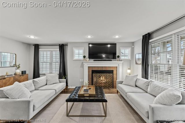 16268 Kirkshire Avenue, Beverly Hills, MI 48025