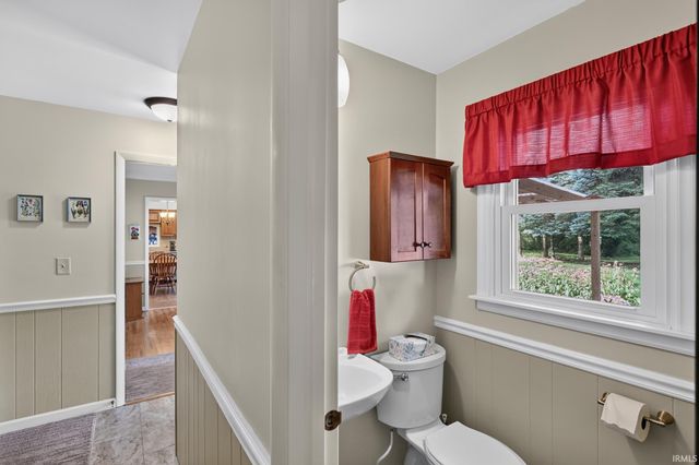 62277 Poppy Road, South Bend, IN 46614