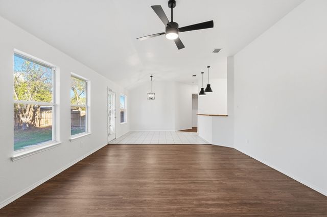 1409 Pheasant Run Trail, Fort Worth, TX 76131