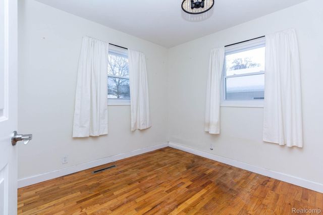 5194 Heath Avenue, Independence Charter Township, MI 48346