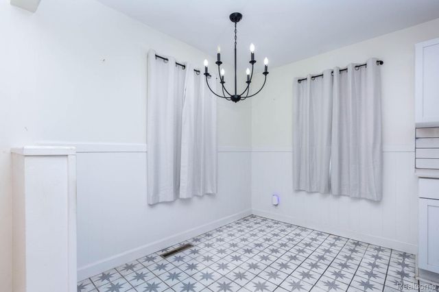 5194 Heath Avenue, Independence Charter Township, MI 48346