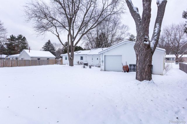 5194 Heath Avenue, Independence Charter Township, MI 48346
