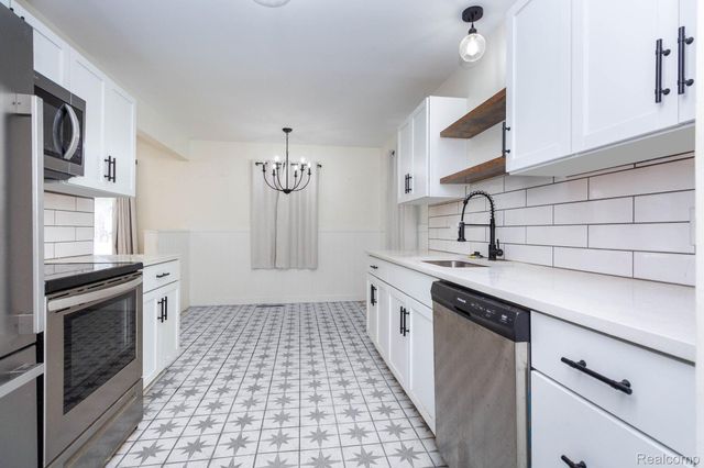 5194 Heath Avenue, Independence Charter Township, MI 48346