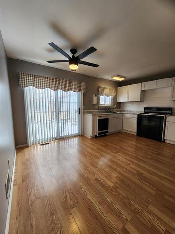 15447 Anthony Street, Romulus, MI 48174