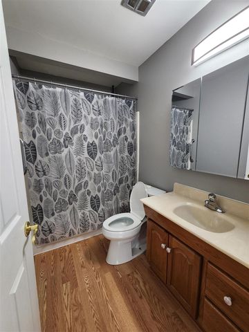 15447 Anthony Street, Romulus, MI 48174