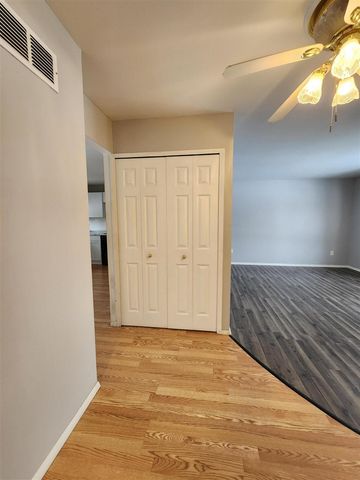 15447 Anthony Street, Romulus, MI 48174