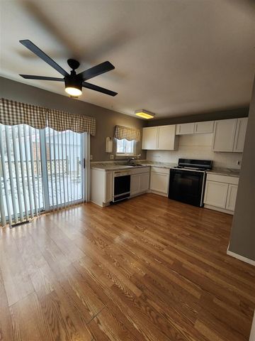 15447 Anthony Street, Romulus, MI 48174