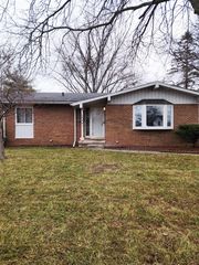 15447 Anthony Street, Romulus, MI 48174