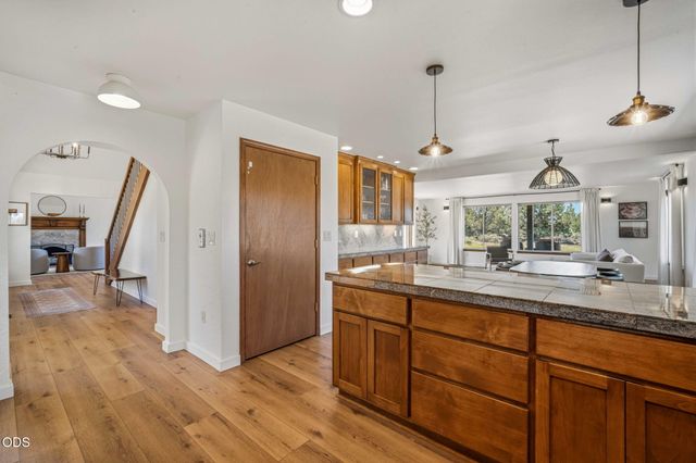 21770 Eastmont Drive, Bend, OR 97701