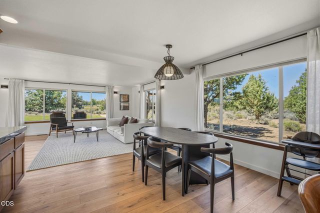 21770 Eastmont Drive, Bend, OR 97701