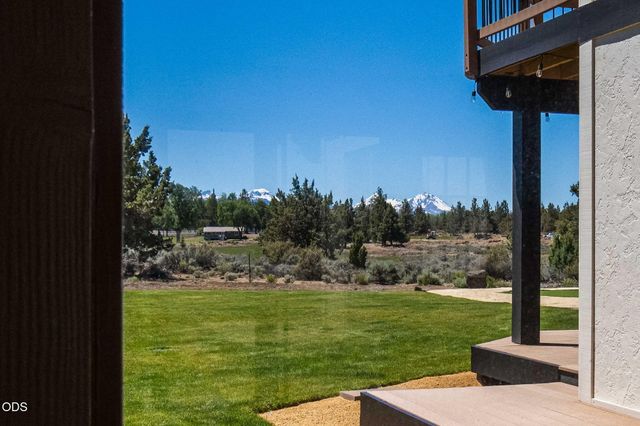 21770 Eastmont Drive, Bend, OR 97701