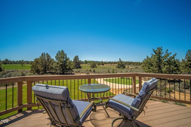 21770 Eastmont Drive, Bend, OR 97701