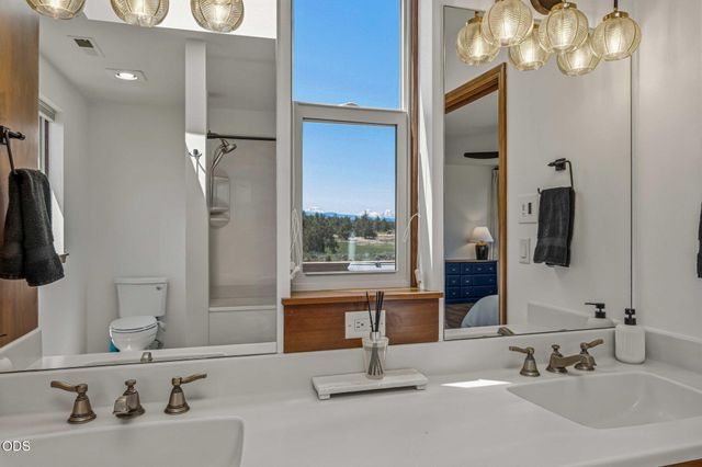 21770 Eastmont Drive, Bend, OR 97701