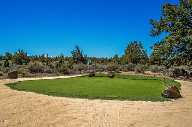 21770 Eastmont Drive, Bend, OR 97701