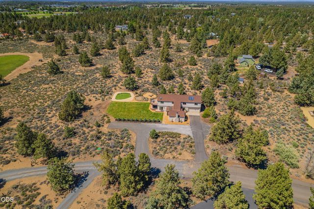 21770 Eastmont Drive, Bend, OR 97701