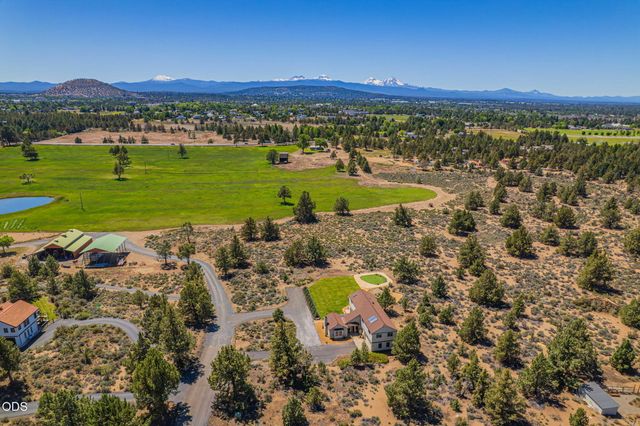 21770 Eastmont Drive, Bend, OR 97701