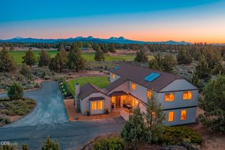 21770 Eastmont Drive, Bend, OR 97701