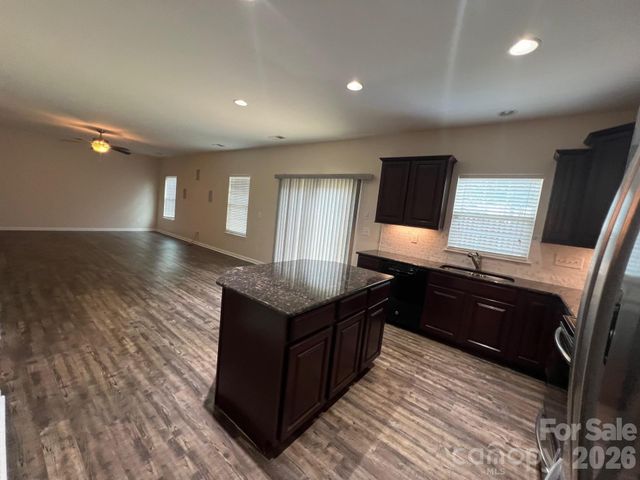 207 Elba Drive, Mooresville, NC 28115
