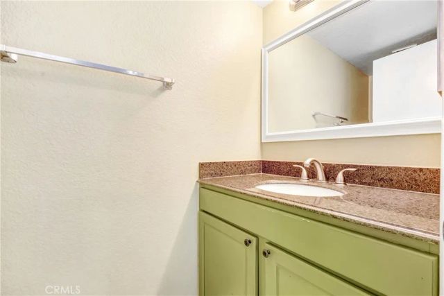 13955 Arthur Ave 4, Paramount, CA 90723