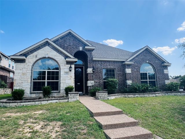 702 Carolyn T Hunt Drive, Cedar Hill, TX 75104