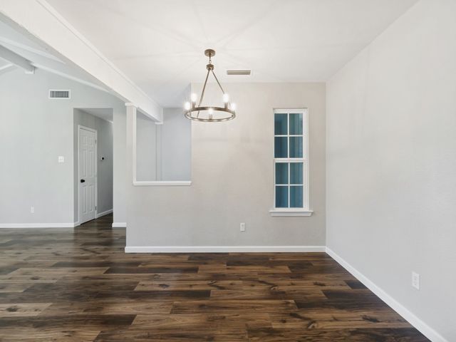 618 Via Corona, Mesquite, TX 75150