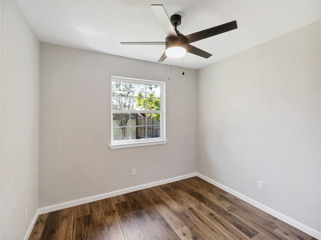 618 Via Corona, Mesquite, TX 75150