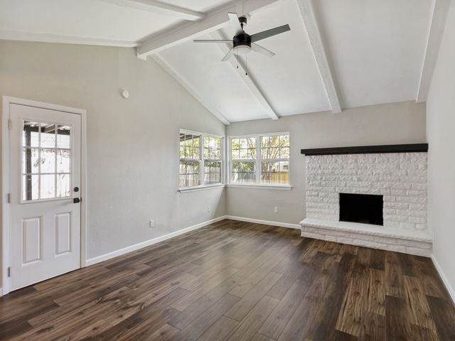 618 Via Corona, Mesquite, TX 75150