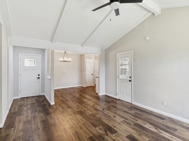 618 Via Corona, Mesquite, TX 75150