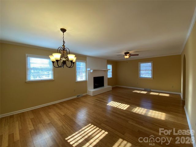 203 Ratchford Farm Road, Gastonia, NC 28056