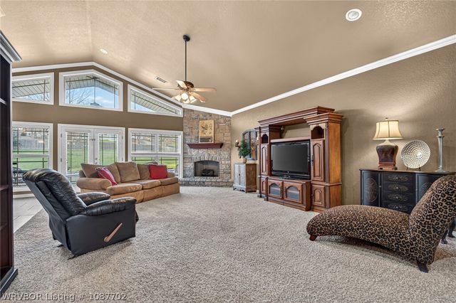 3718 Brighton Place, Greenwood, AR 72936