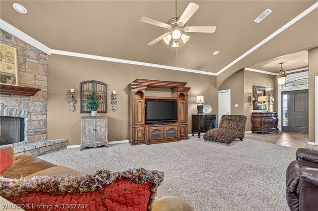 3718 Brighton Place, Greenwood, AR 72936