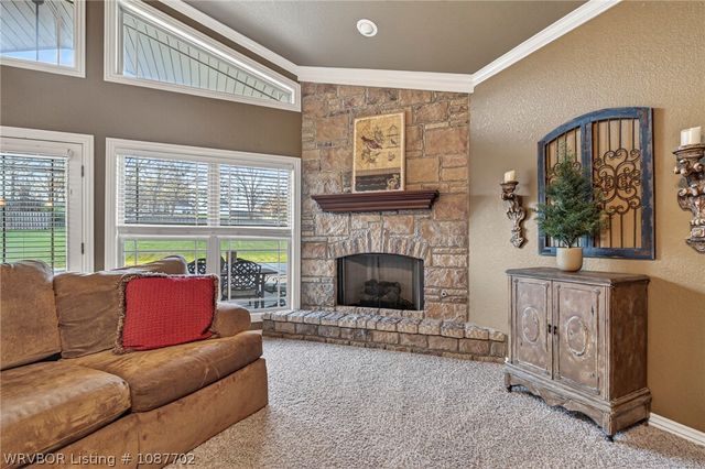 3718 Brighton Place, Greenwood, AR 72936