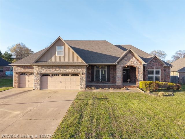 3718 Brighton Place, Greenwood, AR 72936