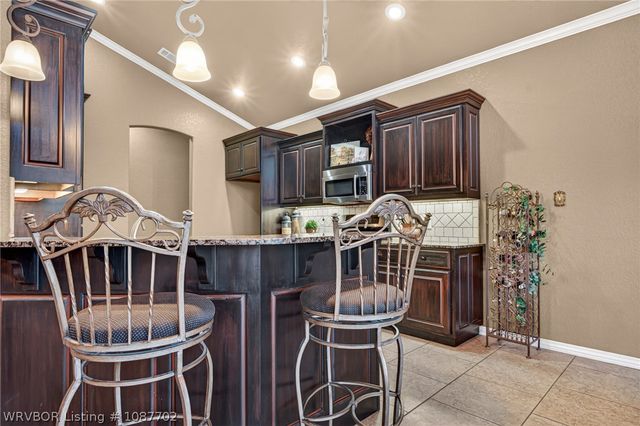 3718 Brighton Place, Greenwood, AR 72936