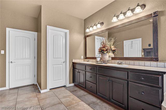 3718 Brighton Place, Greenwood, AR 72936