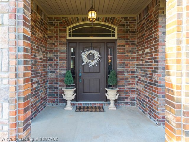 3718 Brighton Place, Greenwood, AR 72936