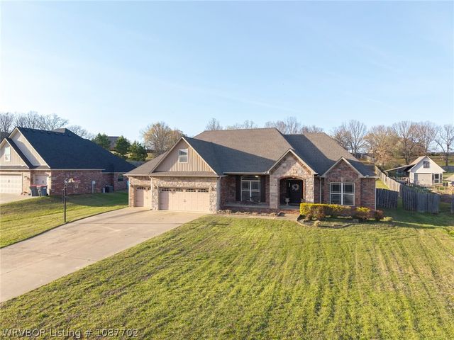 3718 Brighton Place, Greenwood, AR 72936