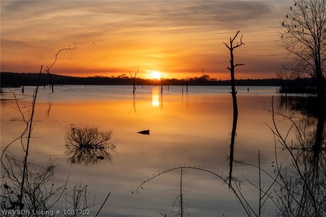 3718 Brighton Place, Greenwood, AR 72936