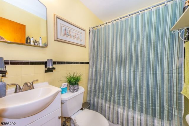 350 Trenton Ave, Paterson City, NJ 07503