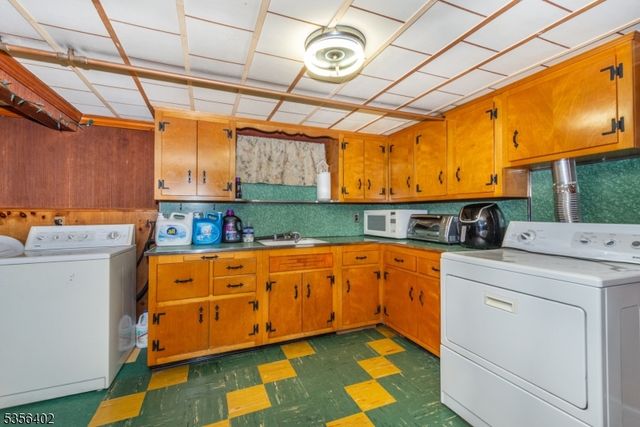 350 Trenton Ave, Paterson City, NJ 07503