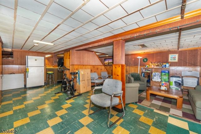 350 Trenton Ave, Paterson City, NJ 07503